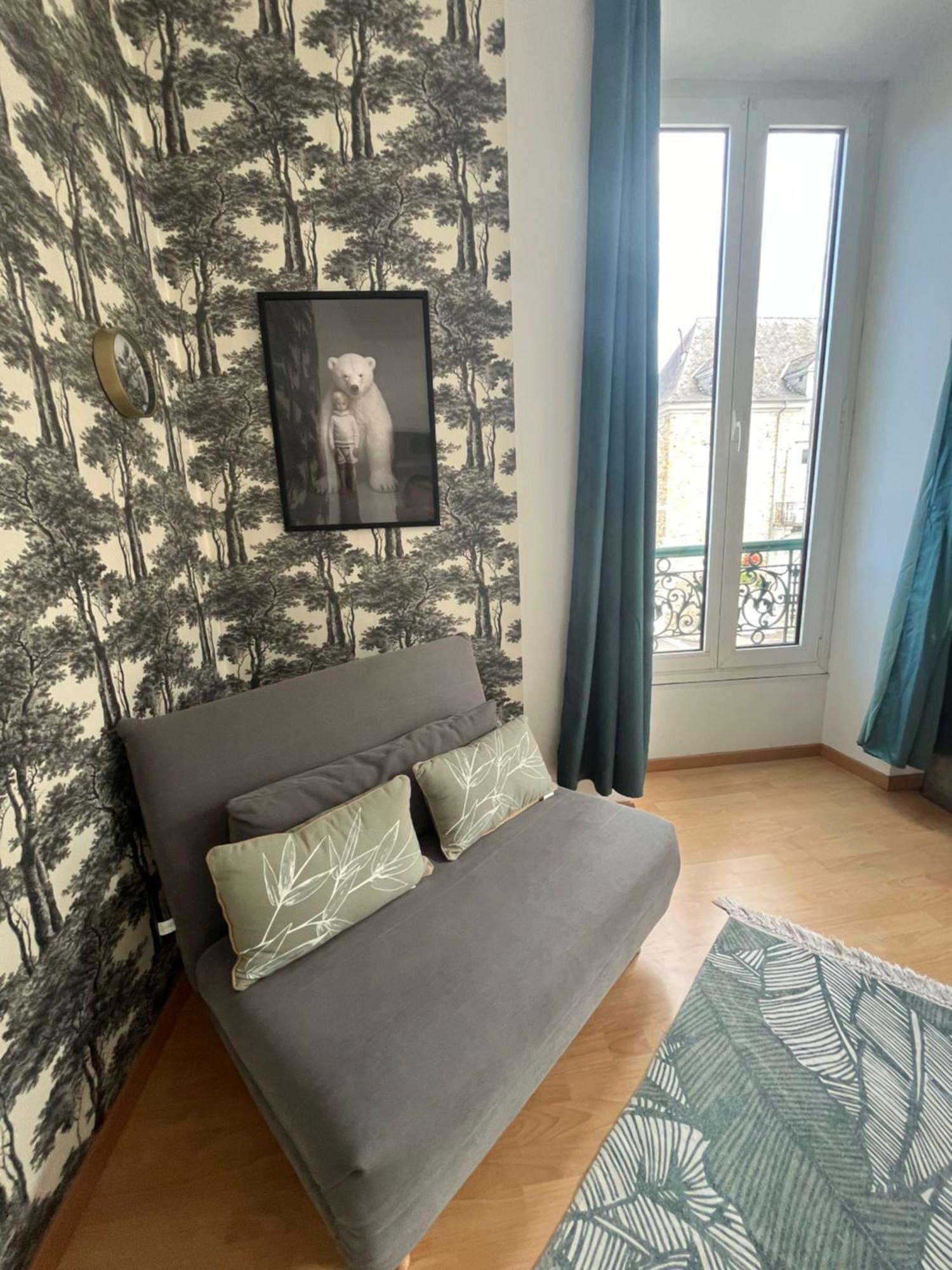 Le Berchon Classe Trois Epis Nay  Exteriör bild